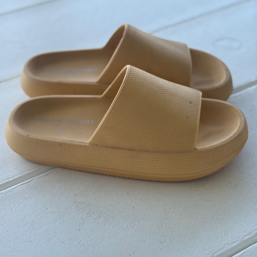 Urban Sport by J/Slides Cloud Slide Sandals – Size 40-41